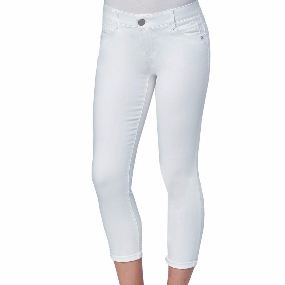 DEMOCRACY "Ab"solution Optic White Ankle Skimmer